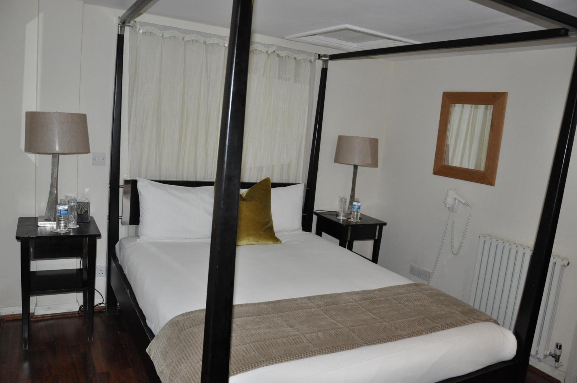 Hotel Nap Inn Barnet Eksteriør billede