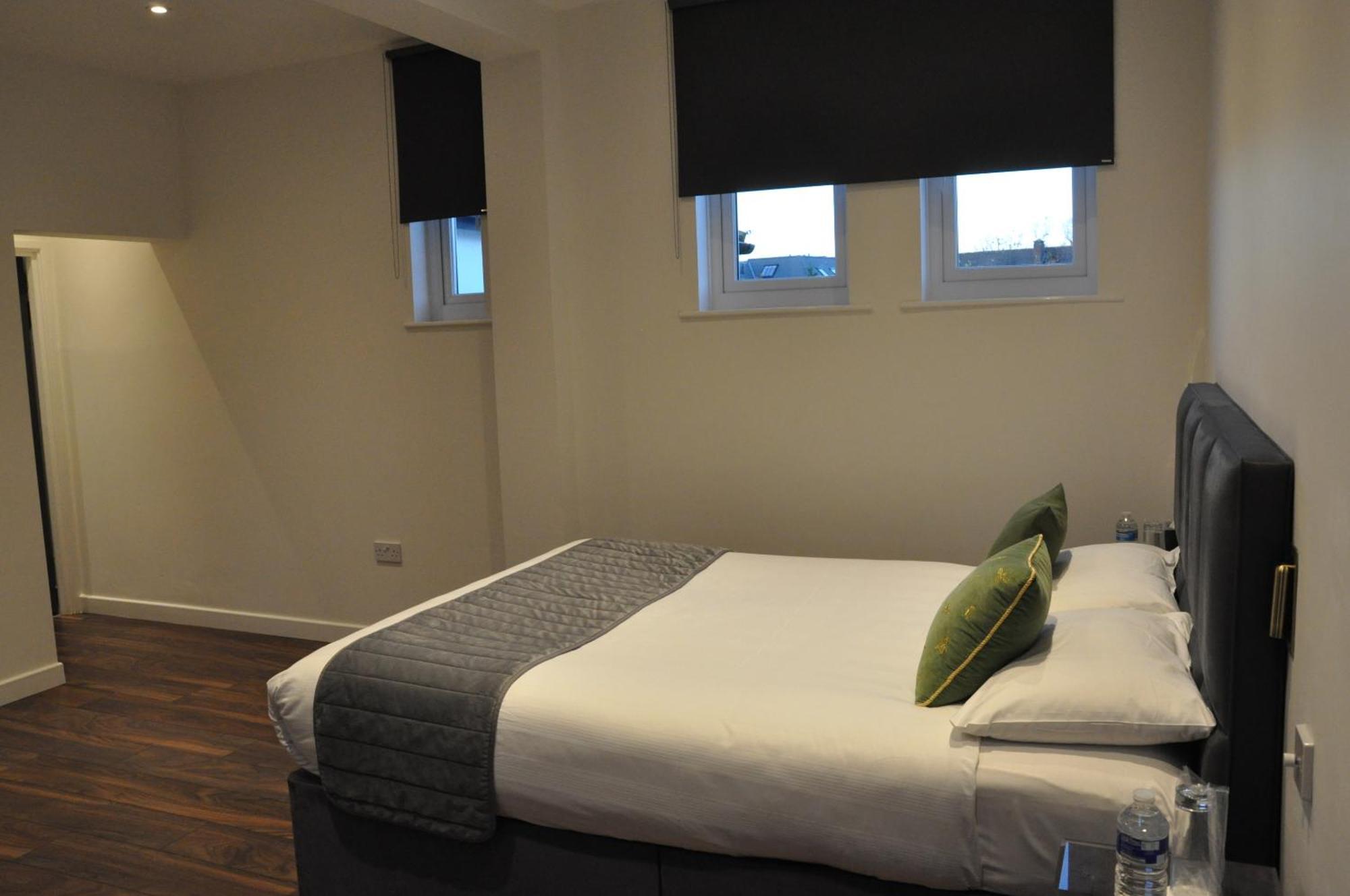 Hotel Nap Inn Barnet Eksteriør billede